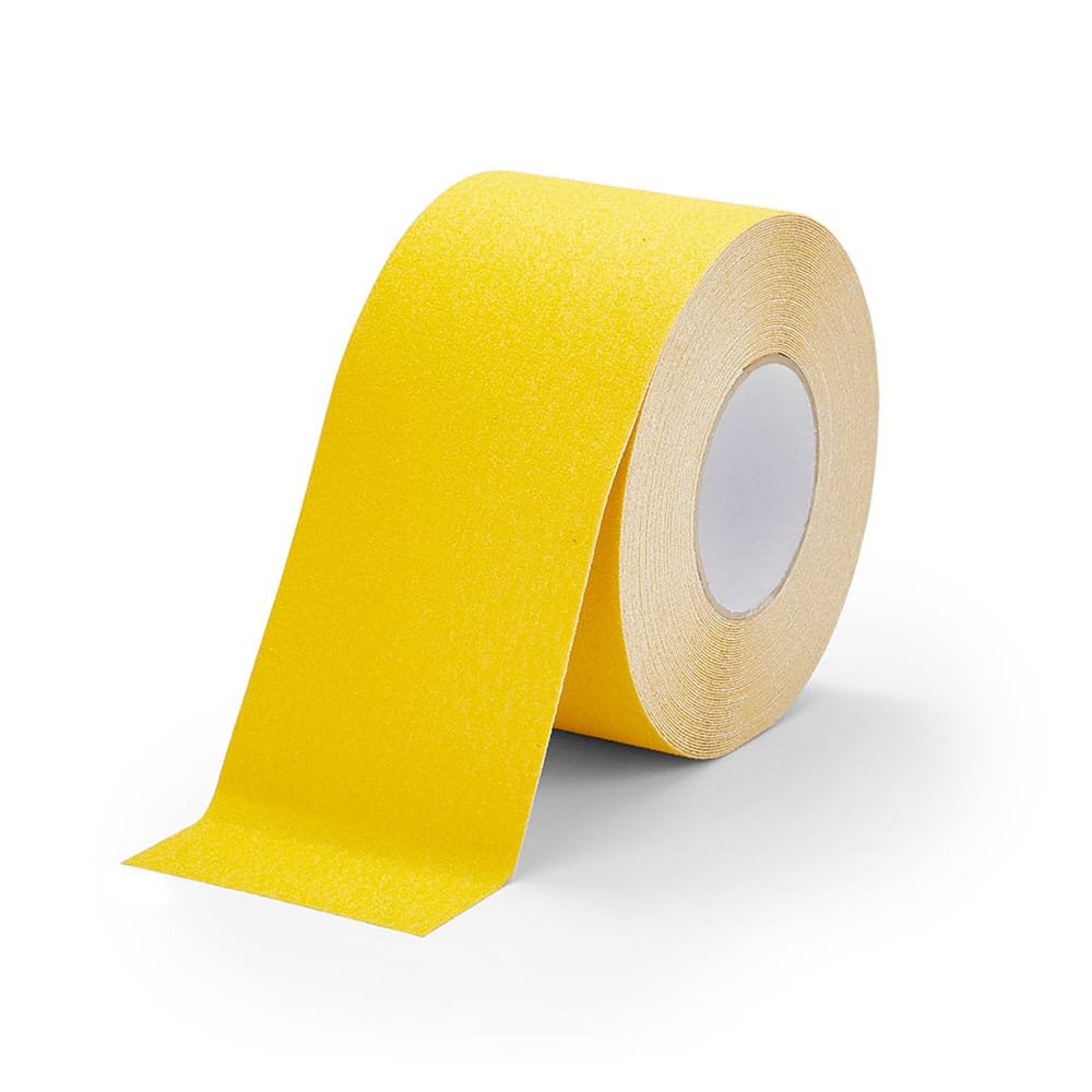 Antisliptape. Kleur: geel. Breedte: 100 mm (10 cm).