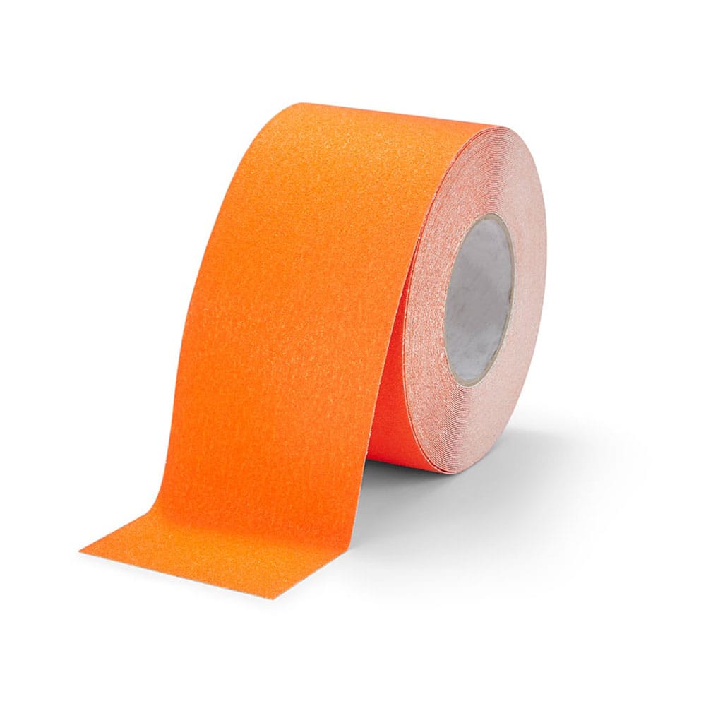 Antisliptape. Kleur: oranje. Breedte: 100 mm (10 cm).